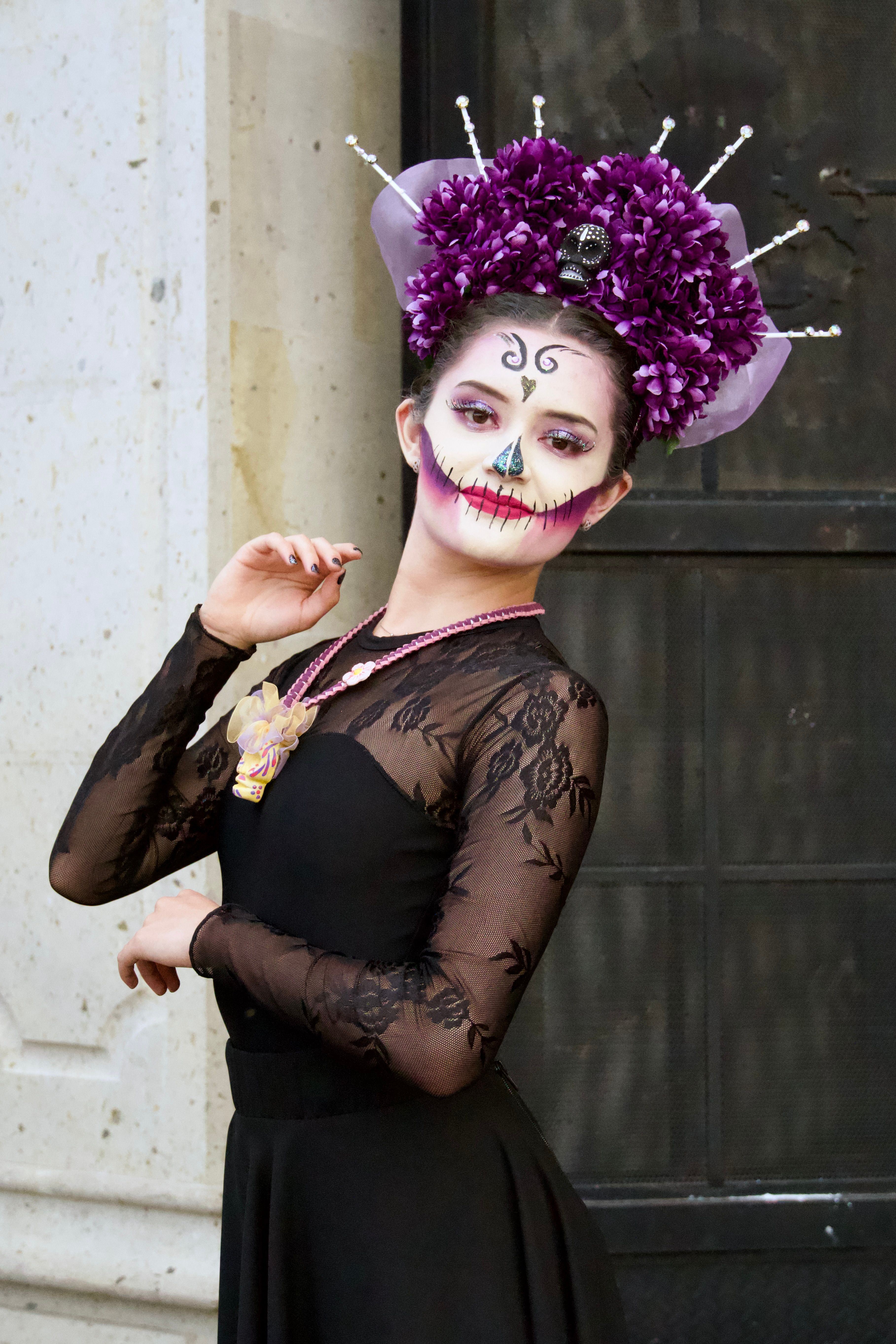 black dia de los muertos dress La Catrina - Embroidered Roses Stays Corset & Lace Skirt Cosplay Costume Dress. ~ Dia de Los Muertos ~ Day Of The Dead