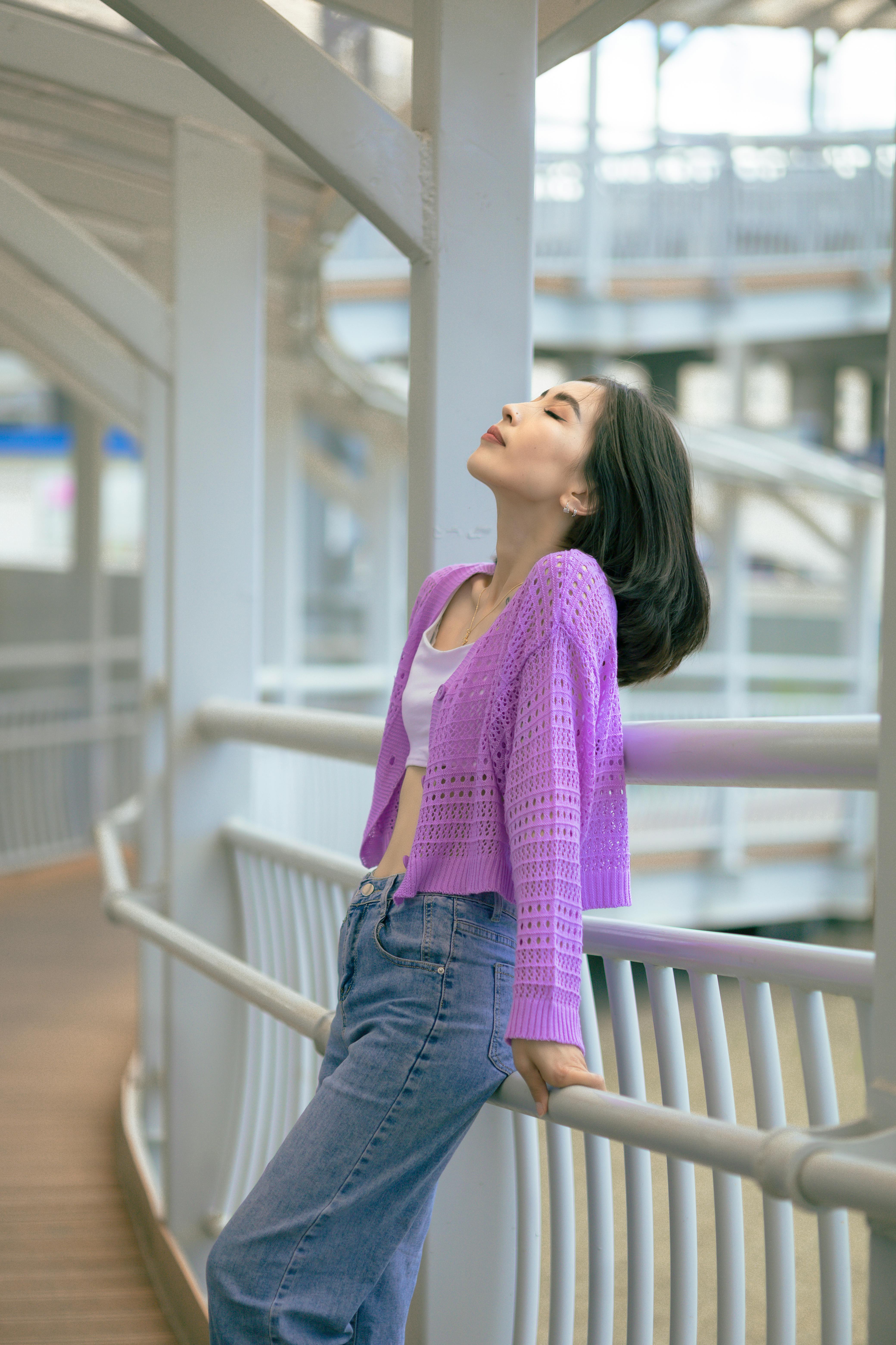 What Strategies Help Skateboarders Improve Their Balance On Rails And Ledges?