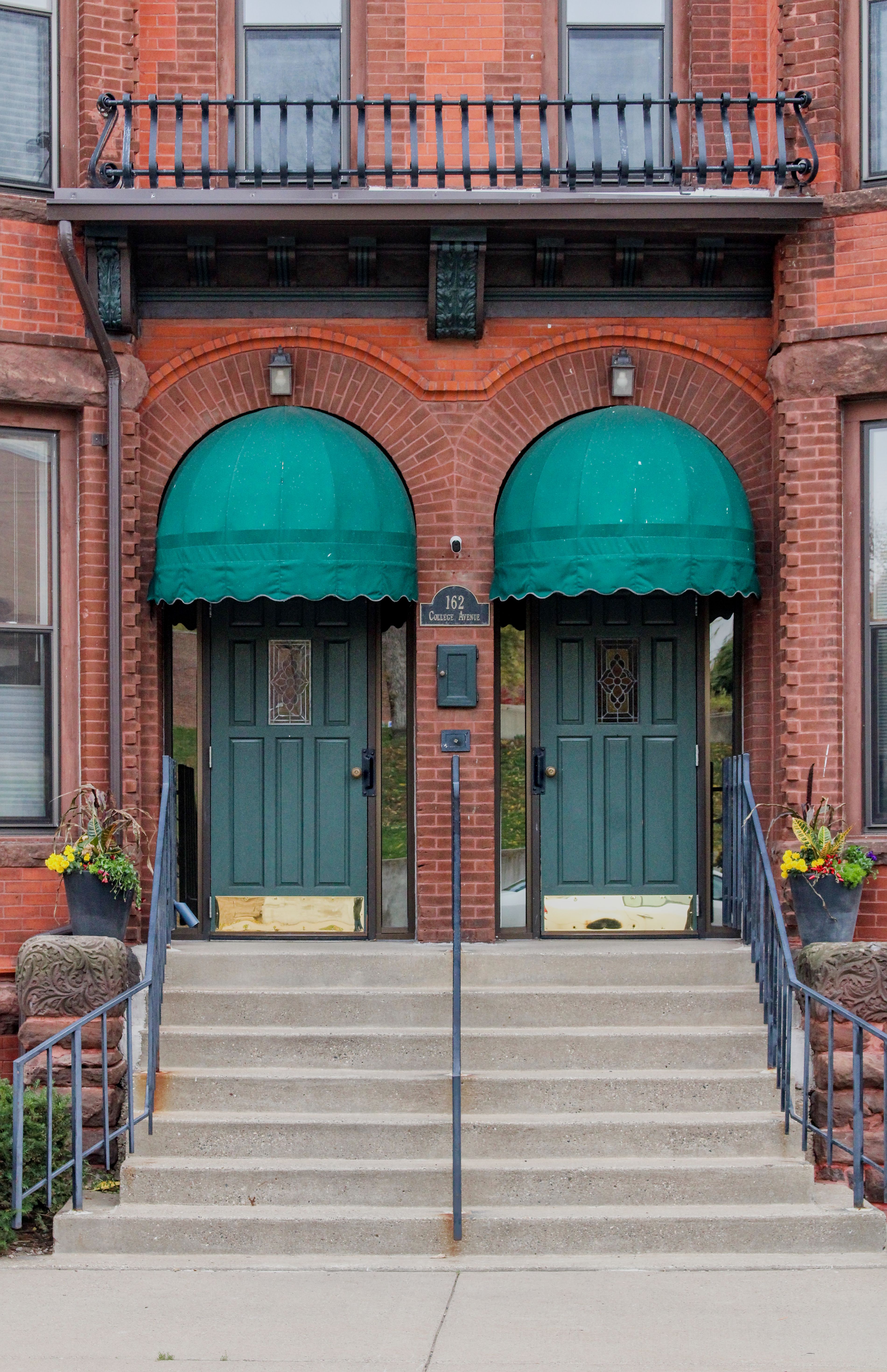 Two Entrances Photos, Download The BEST Free Two Entrances Stock Photos ...
