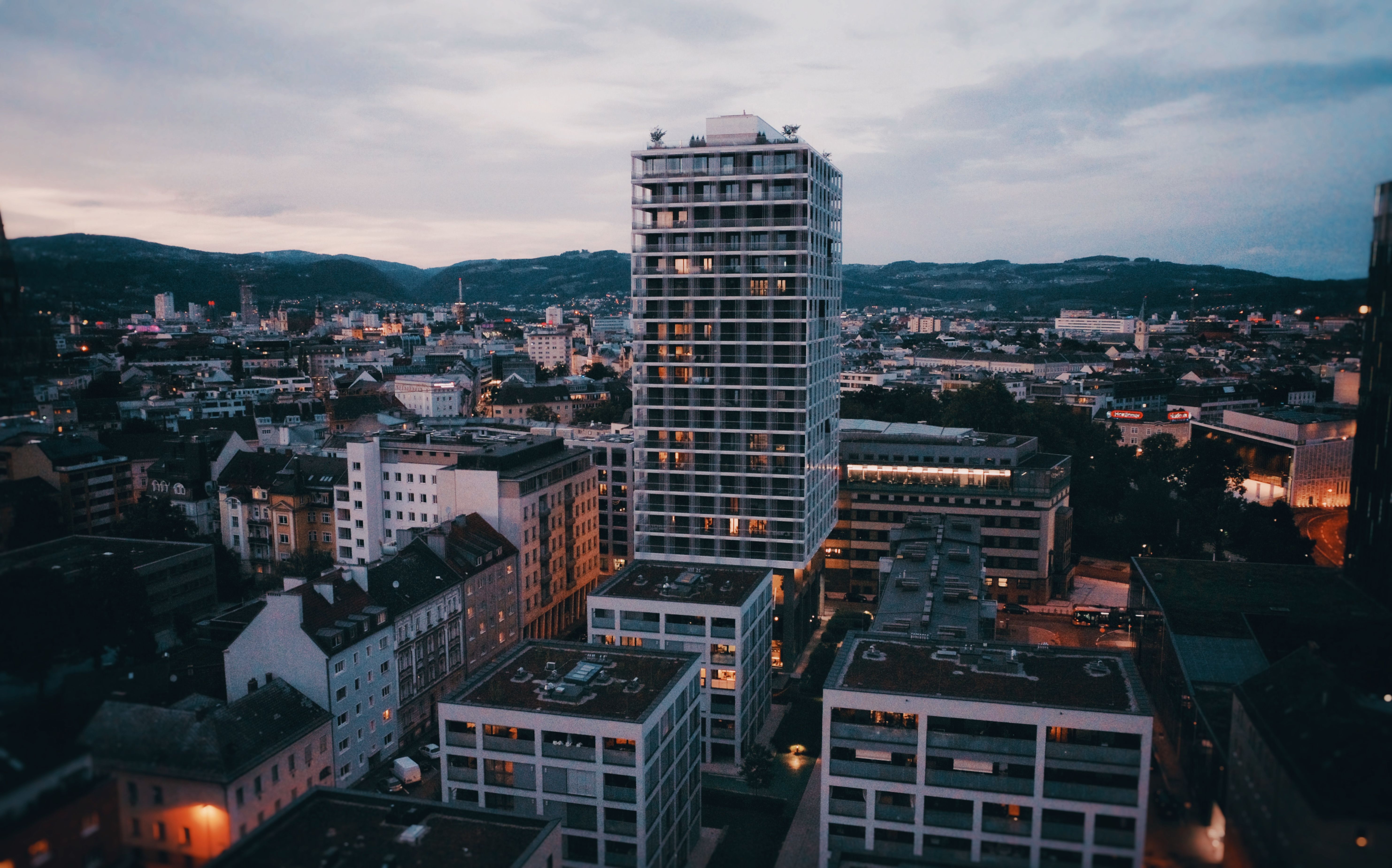 Austria's Economic Outlook Remains Unfazed by US Midterm Elections