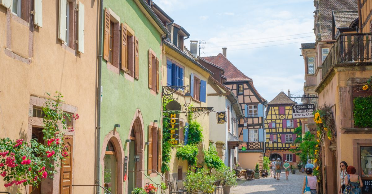 Destination Pas Cher Août : Top 10 Conseils 2026