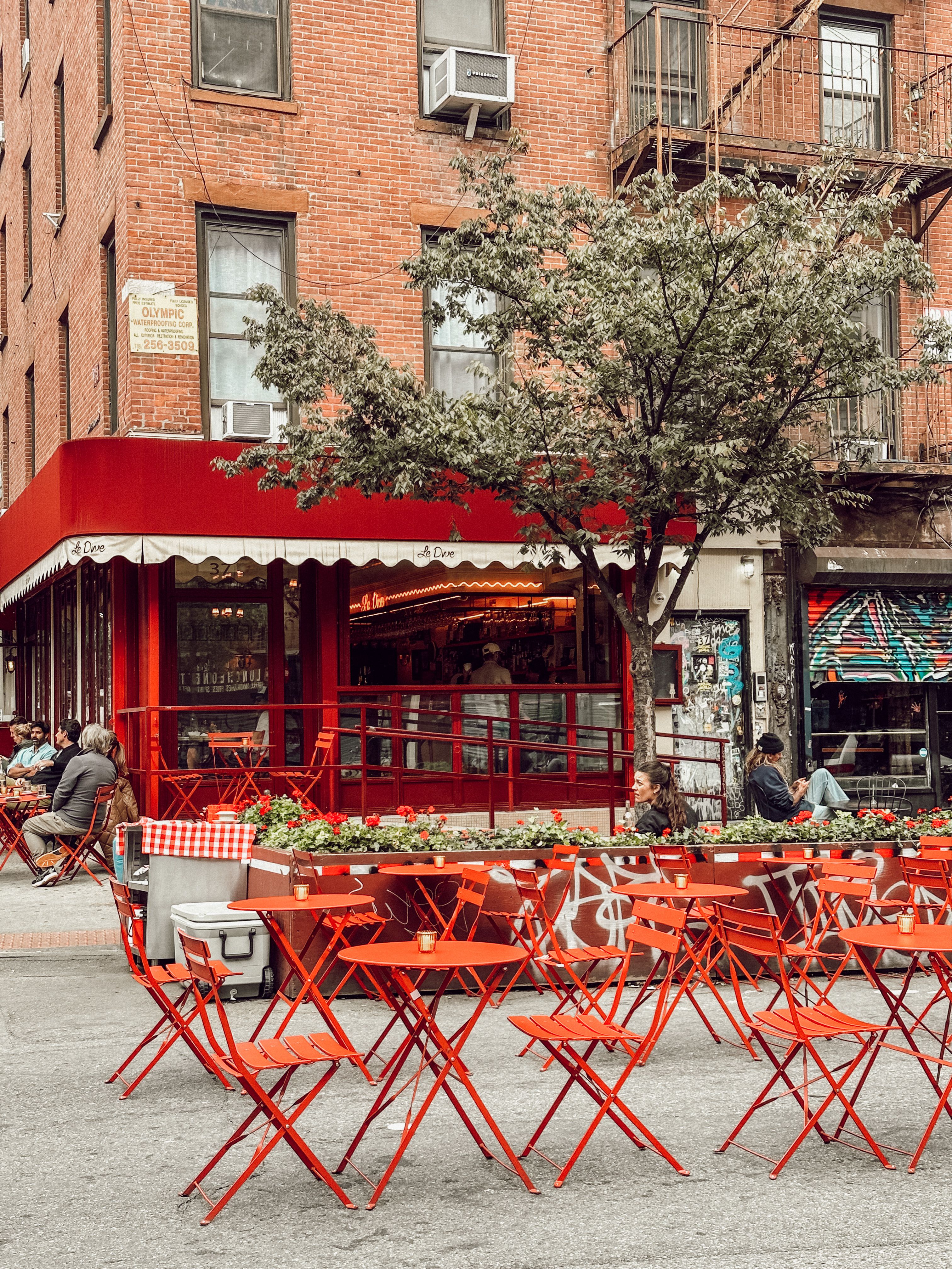 Red Chairs in Front of Cafe · Free Stock Photo