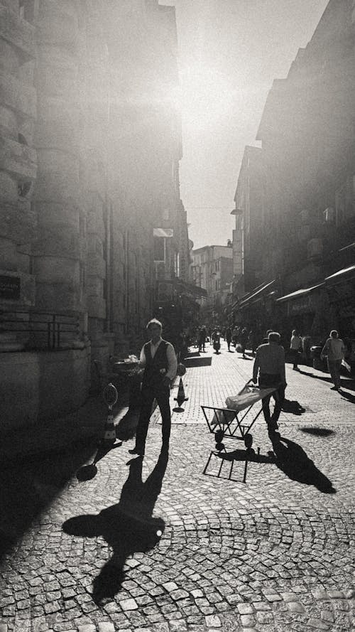 adam sokağı, hindi, İstanbul içeren Ücretsiz stok fotoğraf