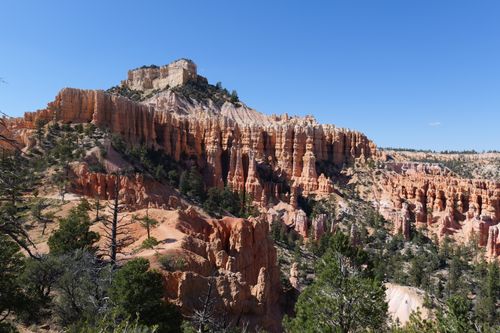 Free Scenic view of hoodoos under a clear sky at Bryce Canyon National Park, Utah. Stock Photo