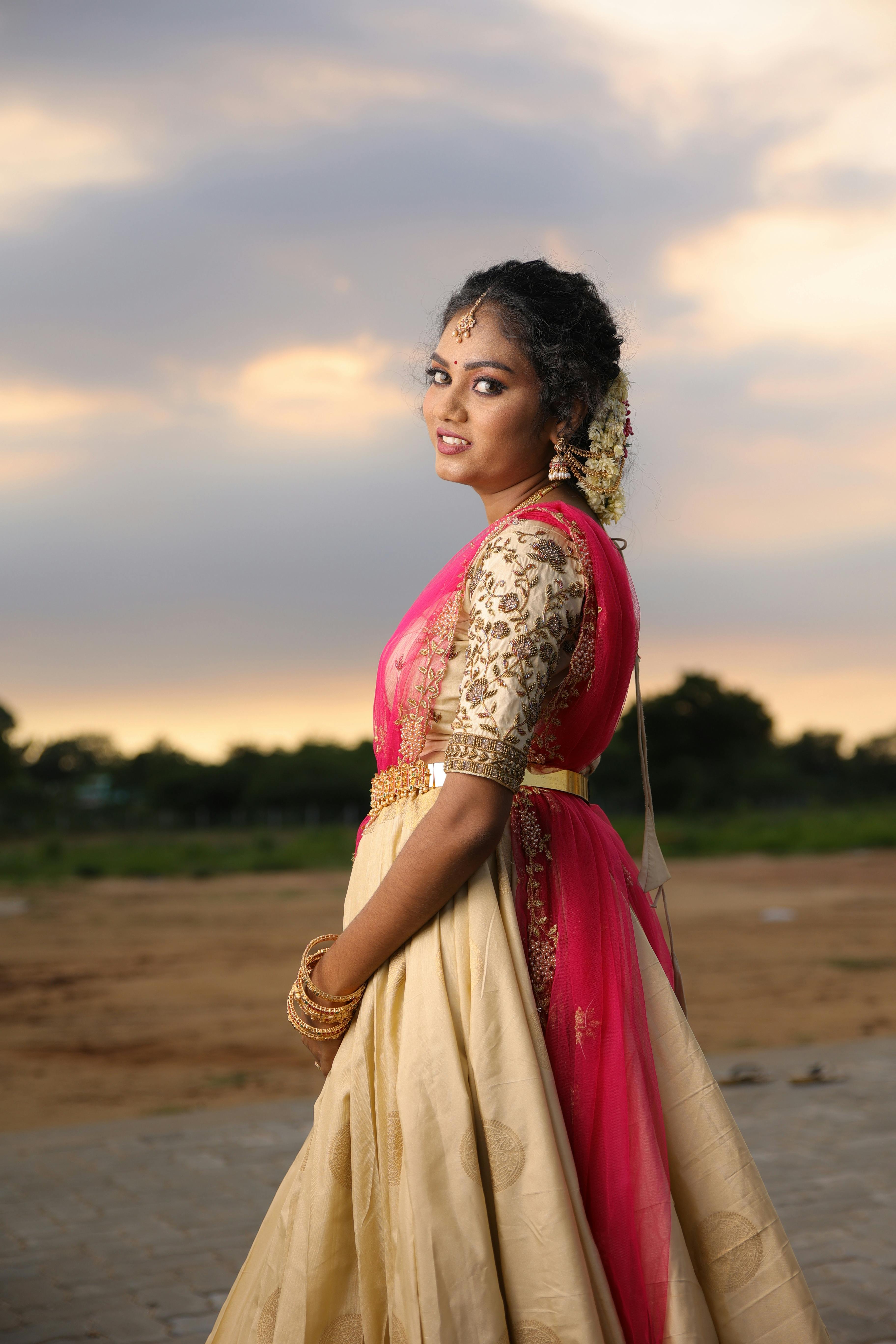 Kanjivaram Pure Silk Half Saree With Blouse And Dupatta at Rs 2599.00 |  Kanchipuram Sarees | ID: 26135606788