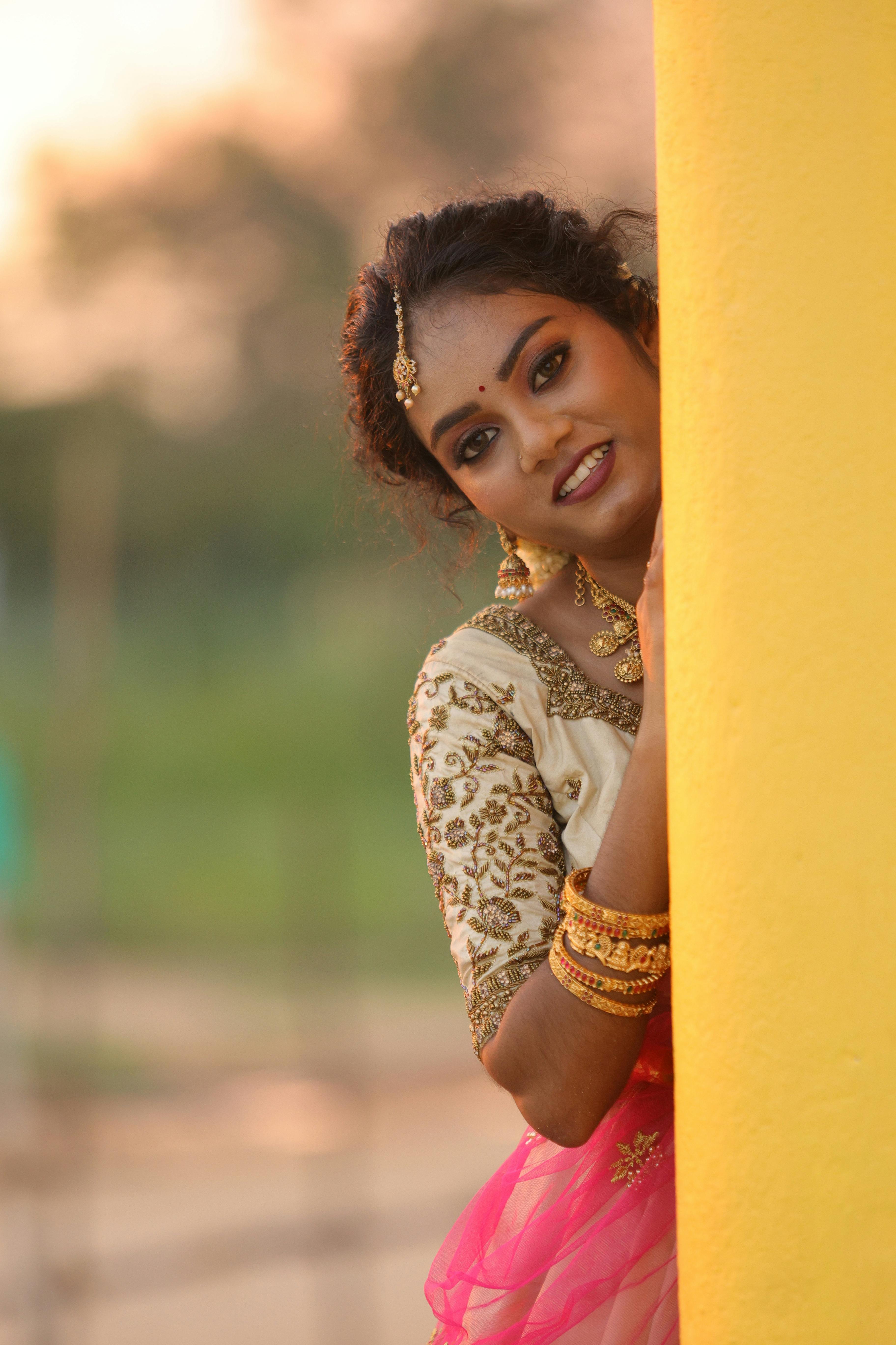 Indian Bride Photography Images - Bridal Photo Poses |