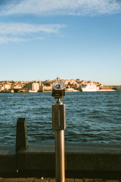 Free Telescopic viewer facing the scenic waterfront of Istanbul, Turkey. Stock Photo