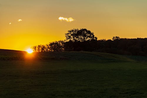 Gratis stockfoto met gouden zonsondergang, landsacpe, landschap