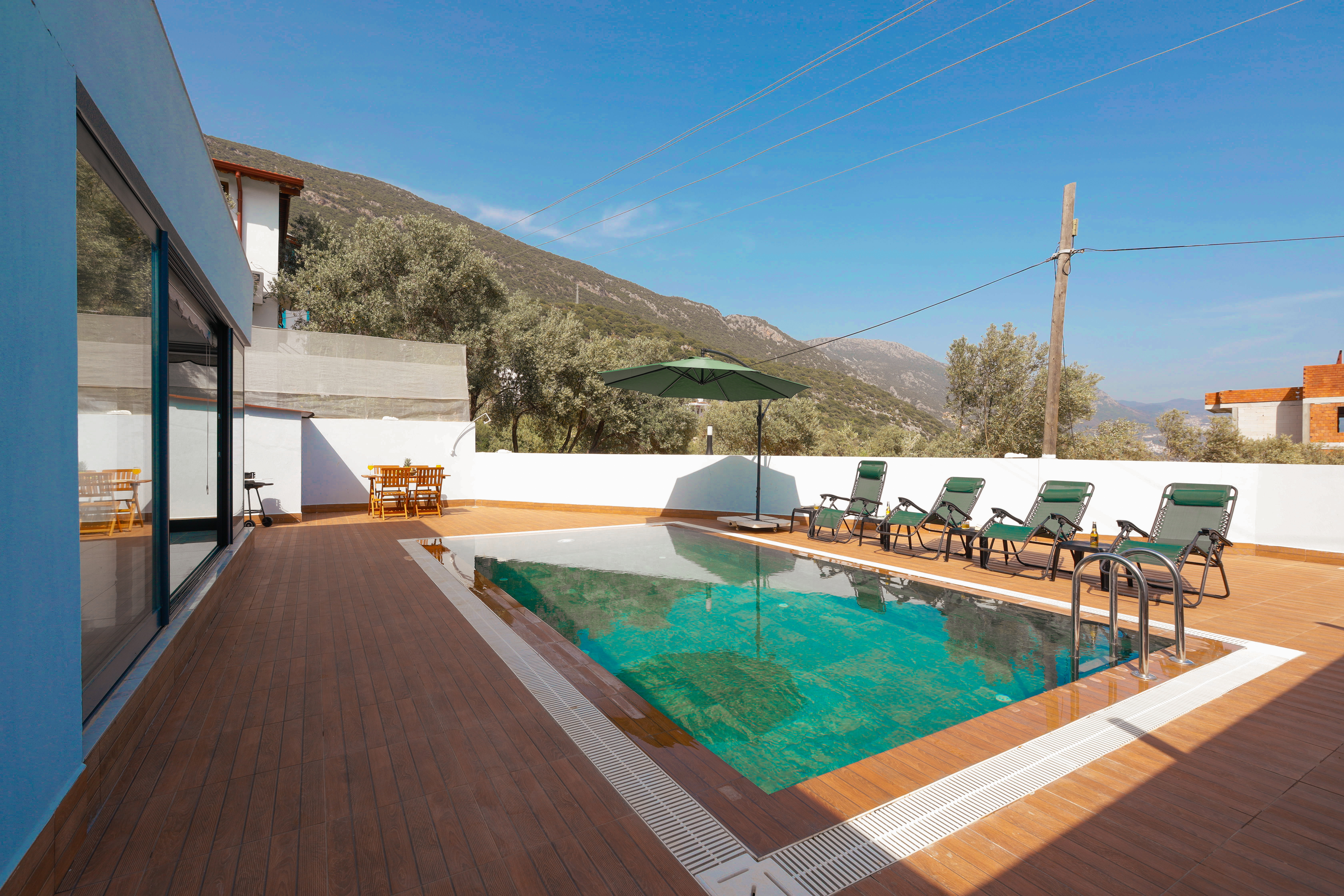 Photos gratuites de architecture moderne, atmosphère relaxante, bord de piscine
