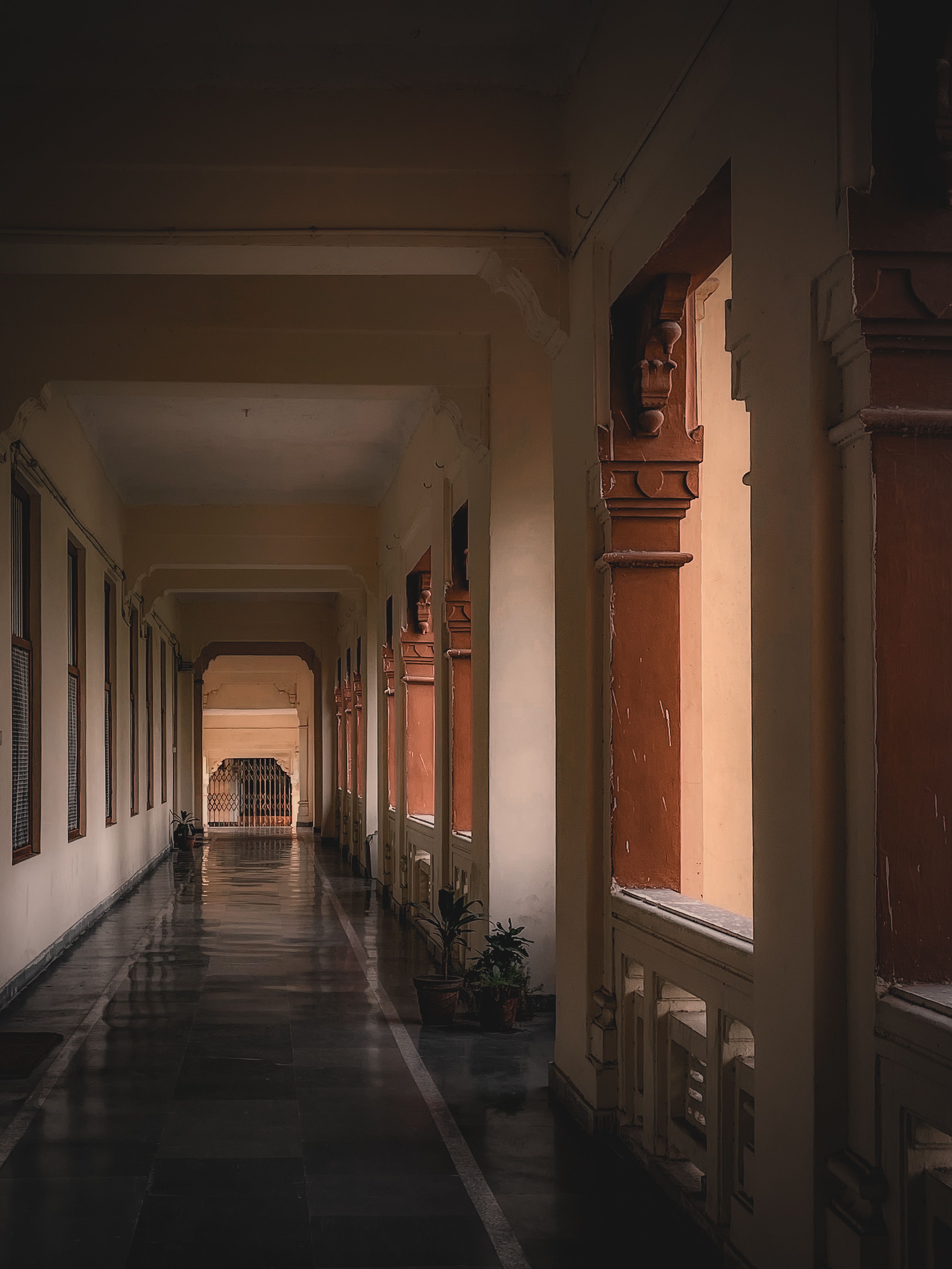 A Hallway in an Antique Building · Free Stock Photo