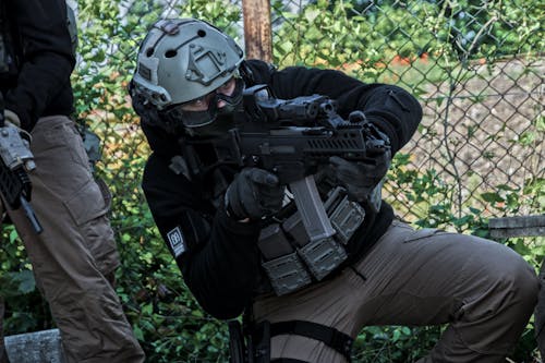 Ilmainen kuvapankkikuva tunnisteilla actionsport, airsoft, airsoft-kopiot