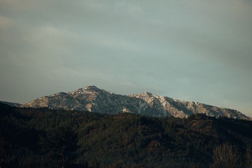 Free Scenic view of snow-capped mountains in Fethiye, Muğla, Türkiye. Stock Photo