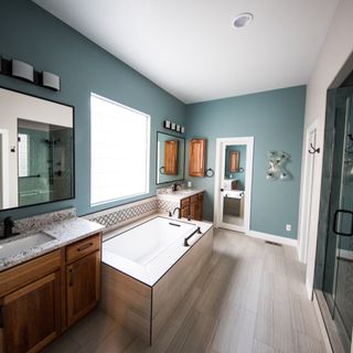 Outdated bathroom floor style