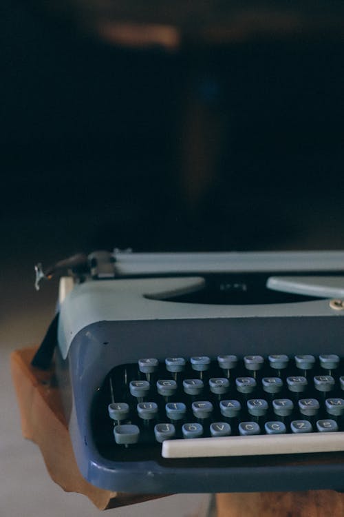 Immagine gratuita di macchina da scrivere, macchina per scrivere, obsoleto