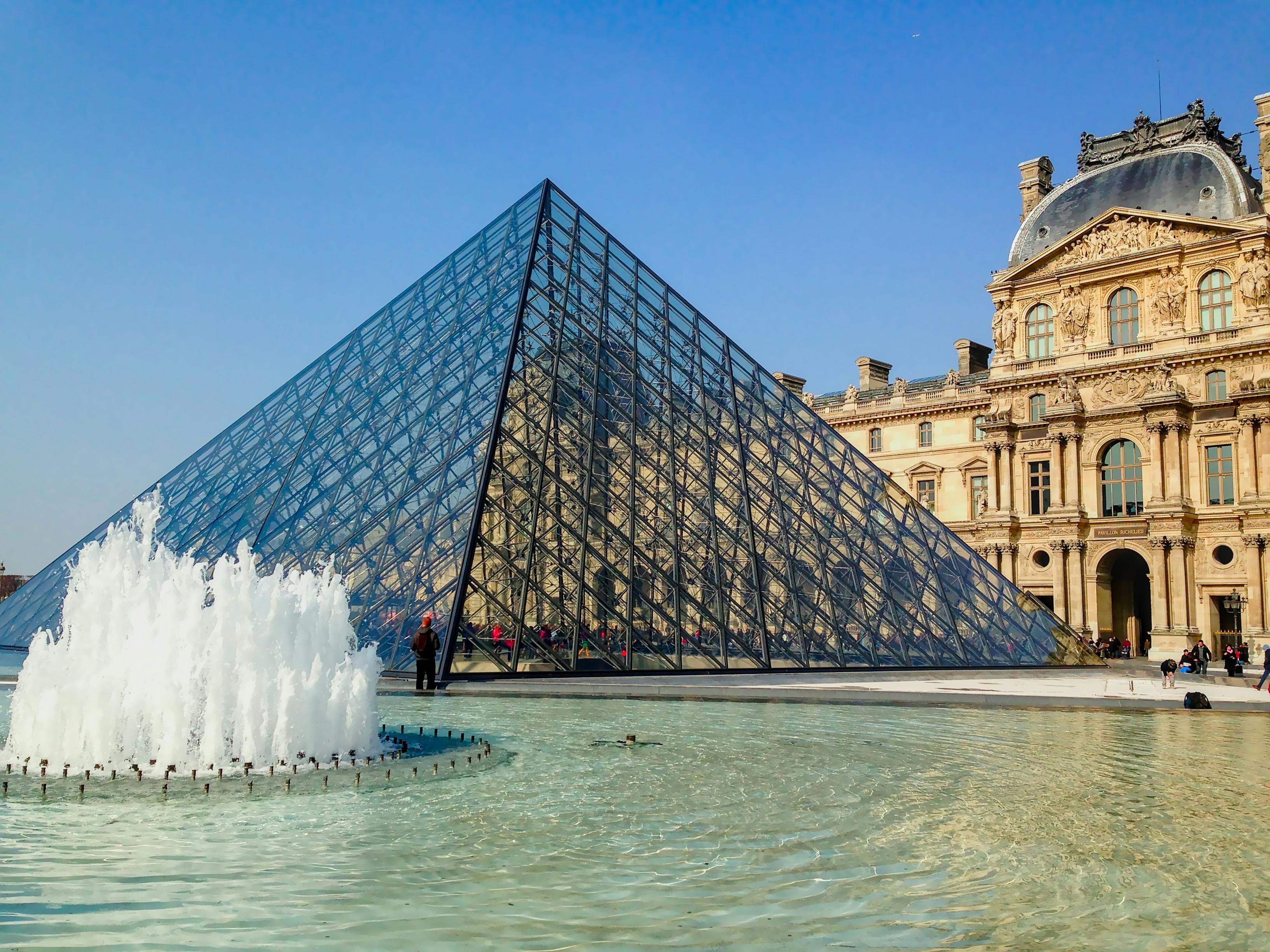 Photo gratuite de entrée, entrées, fontaine, france, louvre, monument