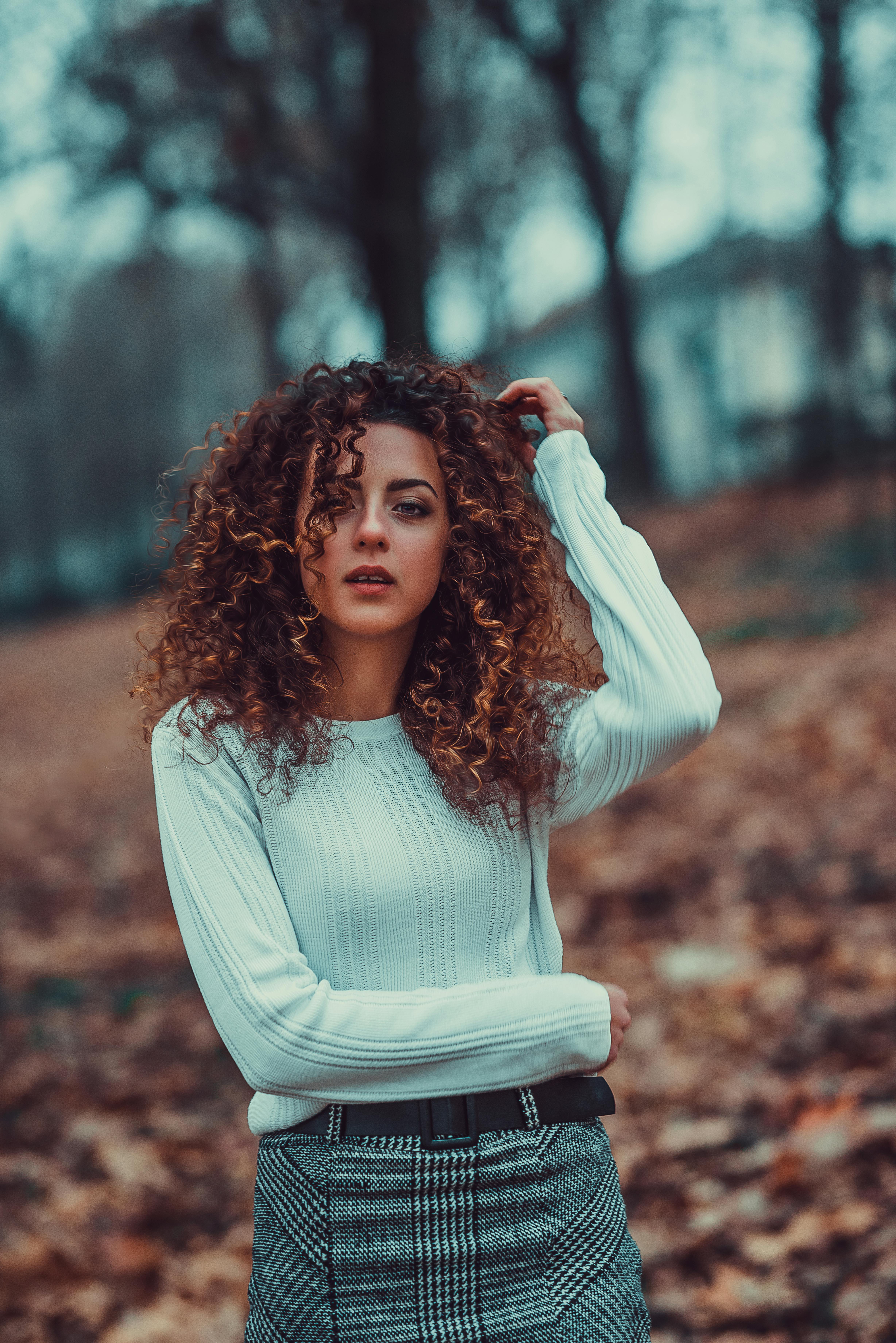 Curly Hair Photos, Download The BEST Free Curly Hair Stock Photos & HD  Images