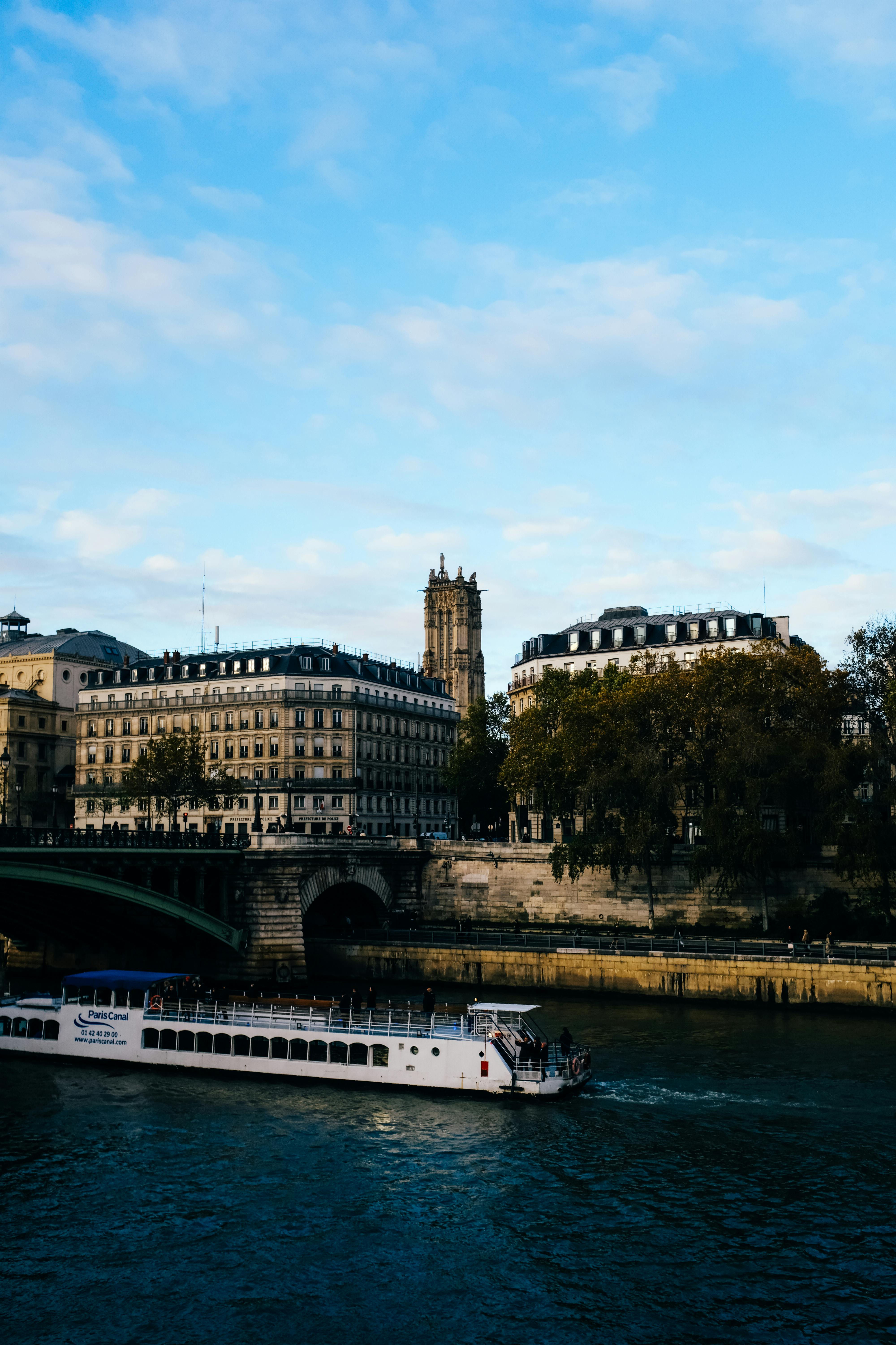 Camiseta femenina real madrid