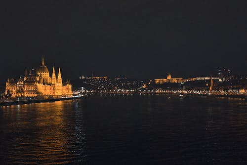 Gratis stockfoto met architectuur. stad, stad 's nachts