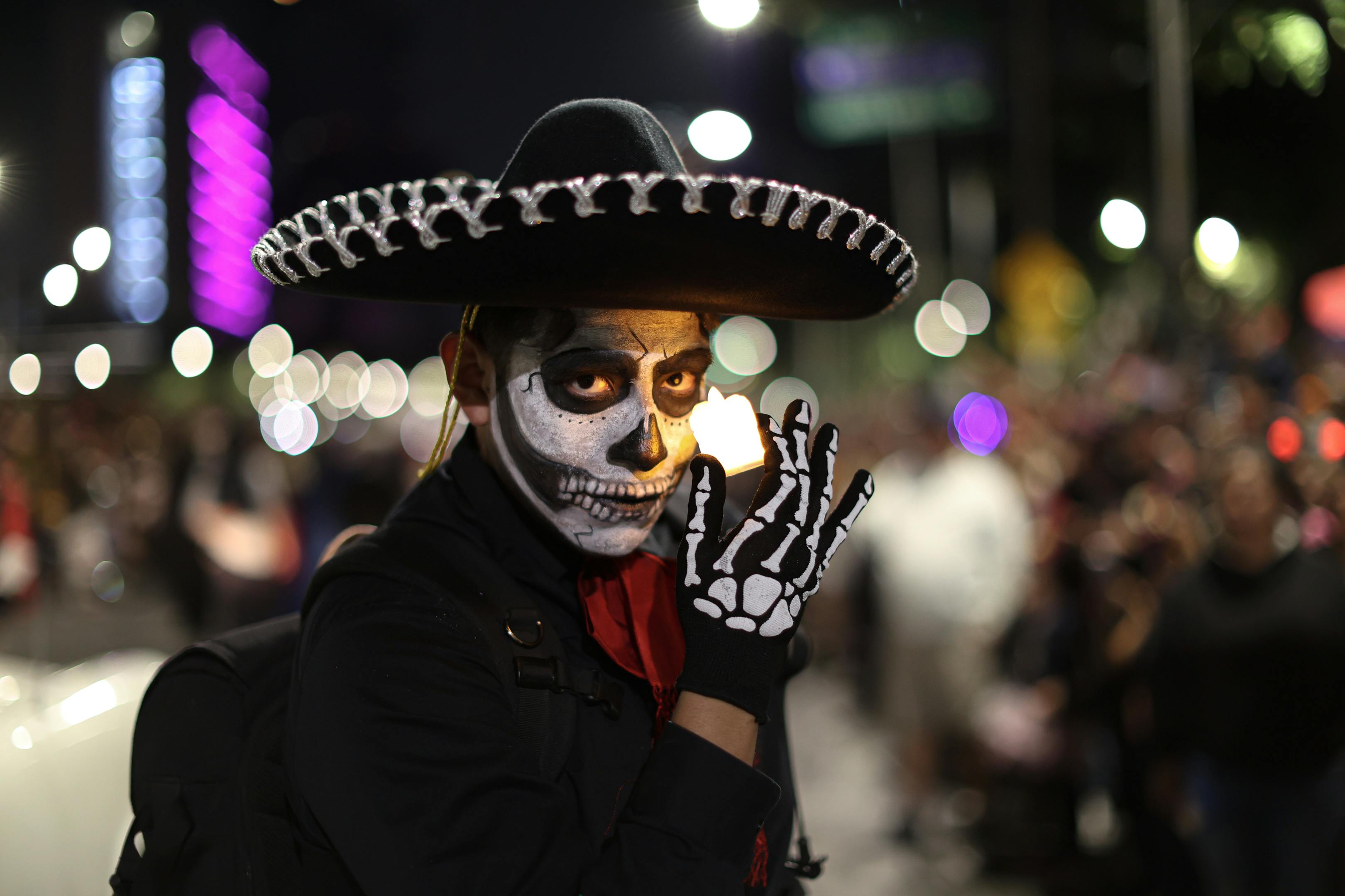 Catrín vestido de mariachi · Free Stock Photo