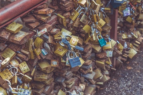 Photos gratuites de cadenas d'amour, citadin, fermer à clé