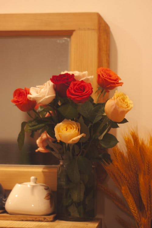 Безкоштовне стокове фото на тему «Букет квітів, вертикальні постріл, Вибірковий фокус»