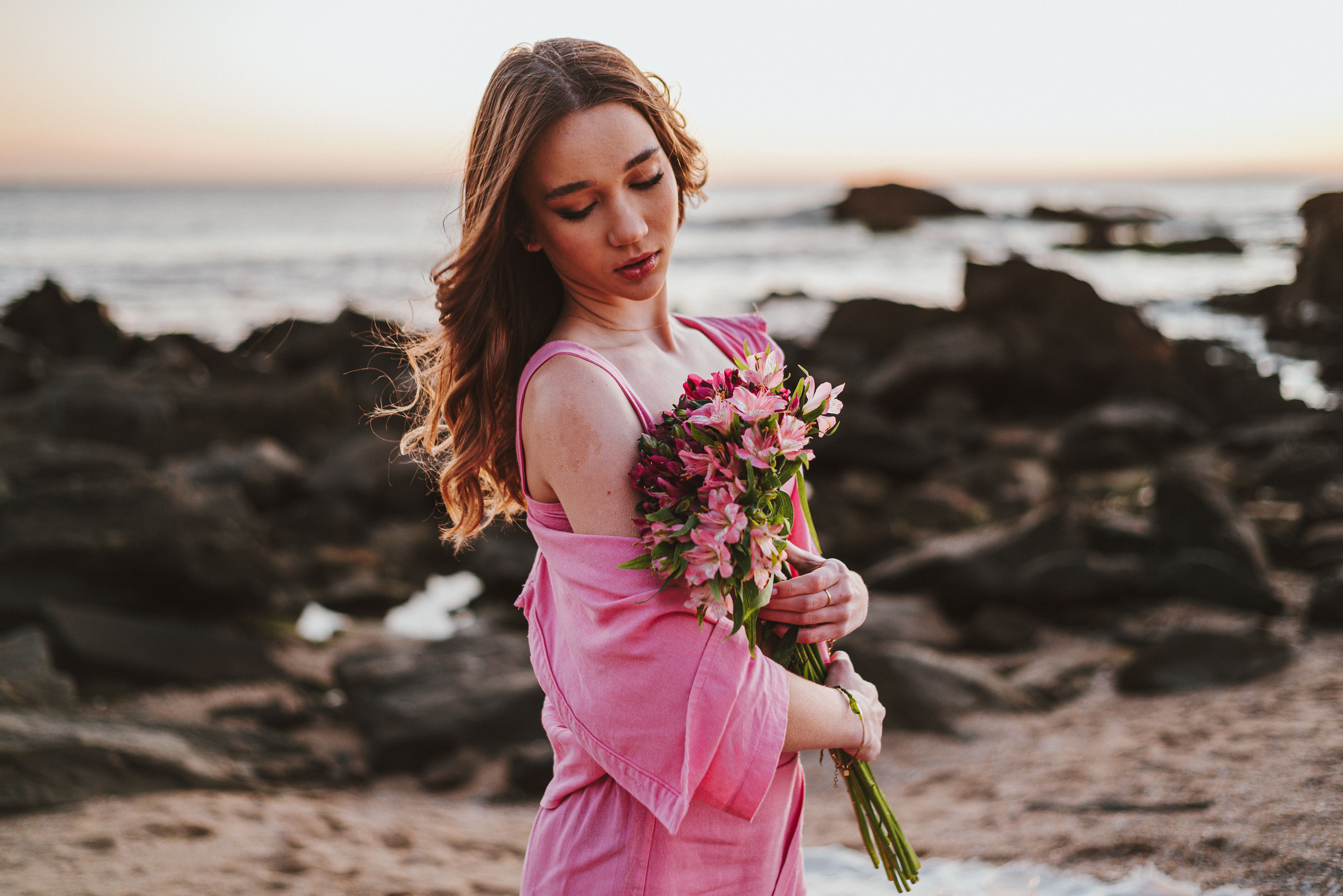 black beach bridesmaid dresses Summer Breeze Gathered Bust Waist String Tie Midi Dress Floral Print T main image 0