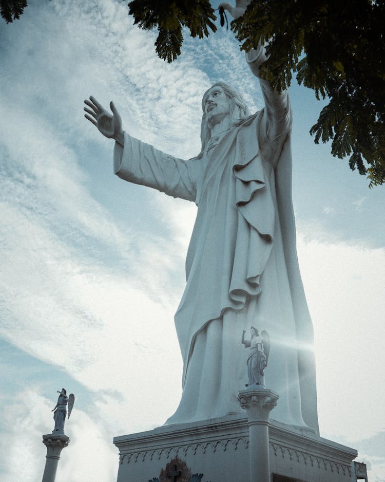 Low Angle Shot Of A Giant Statue Of Jesus 