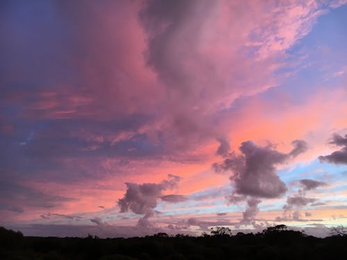 gökyüzü, gün batımı içeren Ücretsiz stok fotoğraf