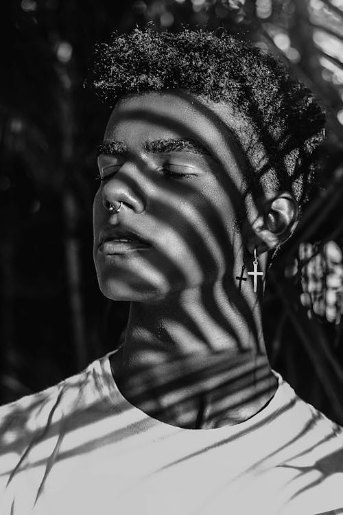 Free Monochrome Photo of Man Wearing Nose Ring Stock Photo