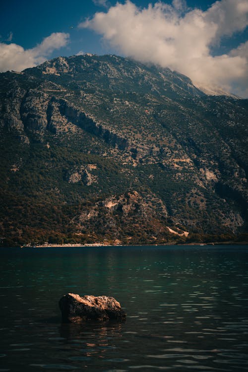 Základová fotografie zdarma na téma jezero, kámen, kopec