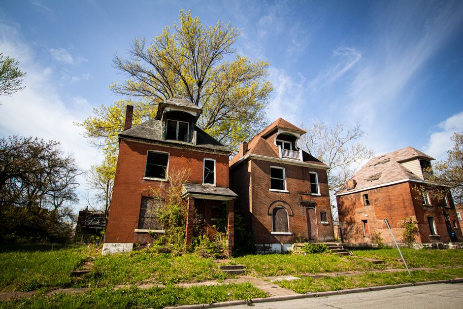 abandoned suburban houses