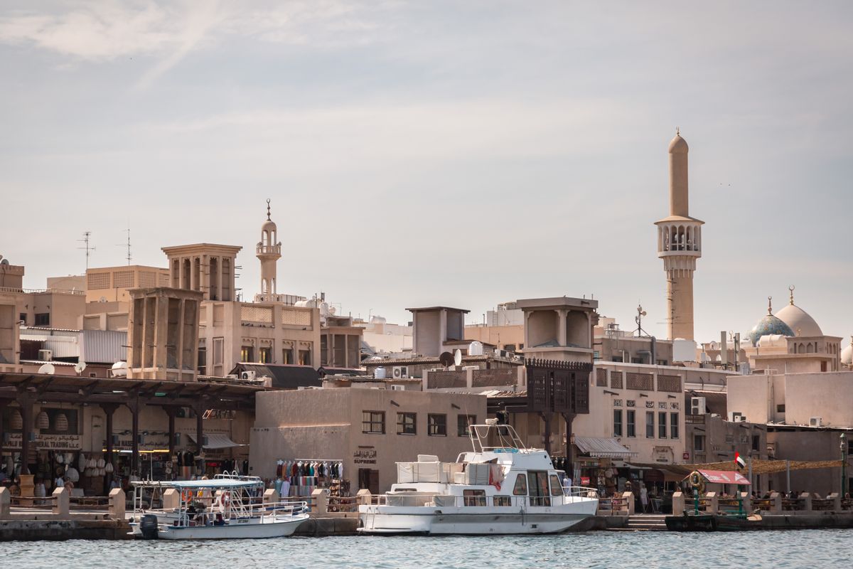 Al Fahidi historic district & a Dubai Creek abra crossing