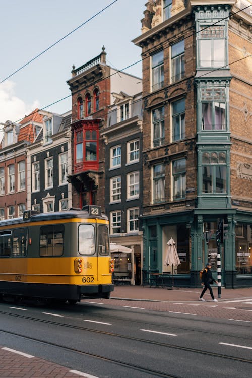 Kostenloses Stock Foto zu fassaden, öffentliche verkehrsmittel, seilbahn