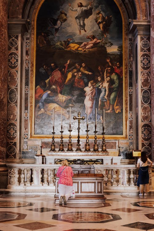 Free Altar of the Transfiguration in Saint Peters Basilica Stock Photo