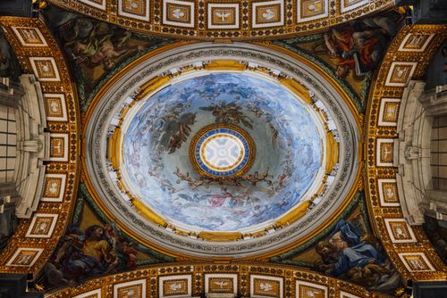 Free Majestic dome artwork inside St. Peter's Basilica in Vatican City, showcasing brilliant Renaissance artistry. Stock Photo