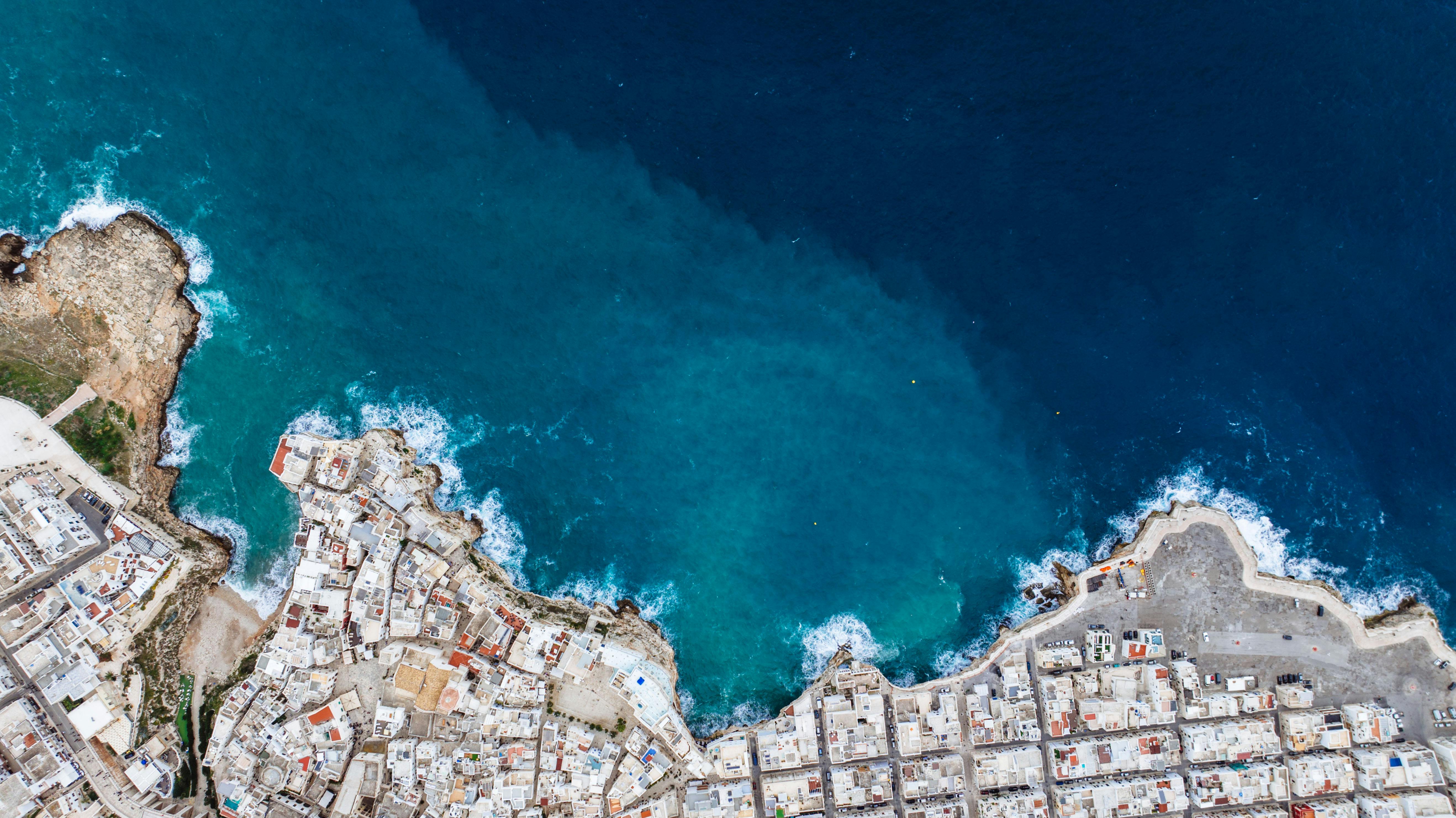 climate resilience, sea level rise, drought mitigation, ecosystem restoration, climate policy, Climate adaptation — Photo by 