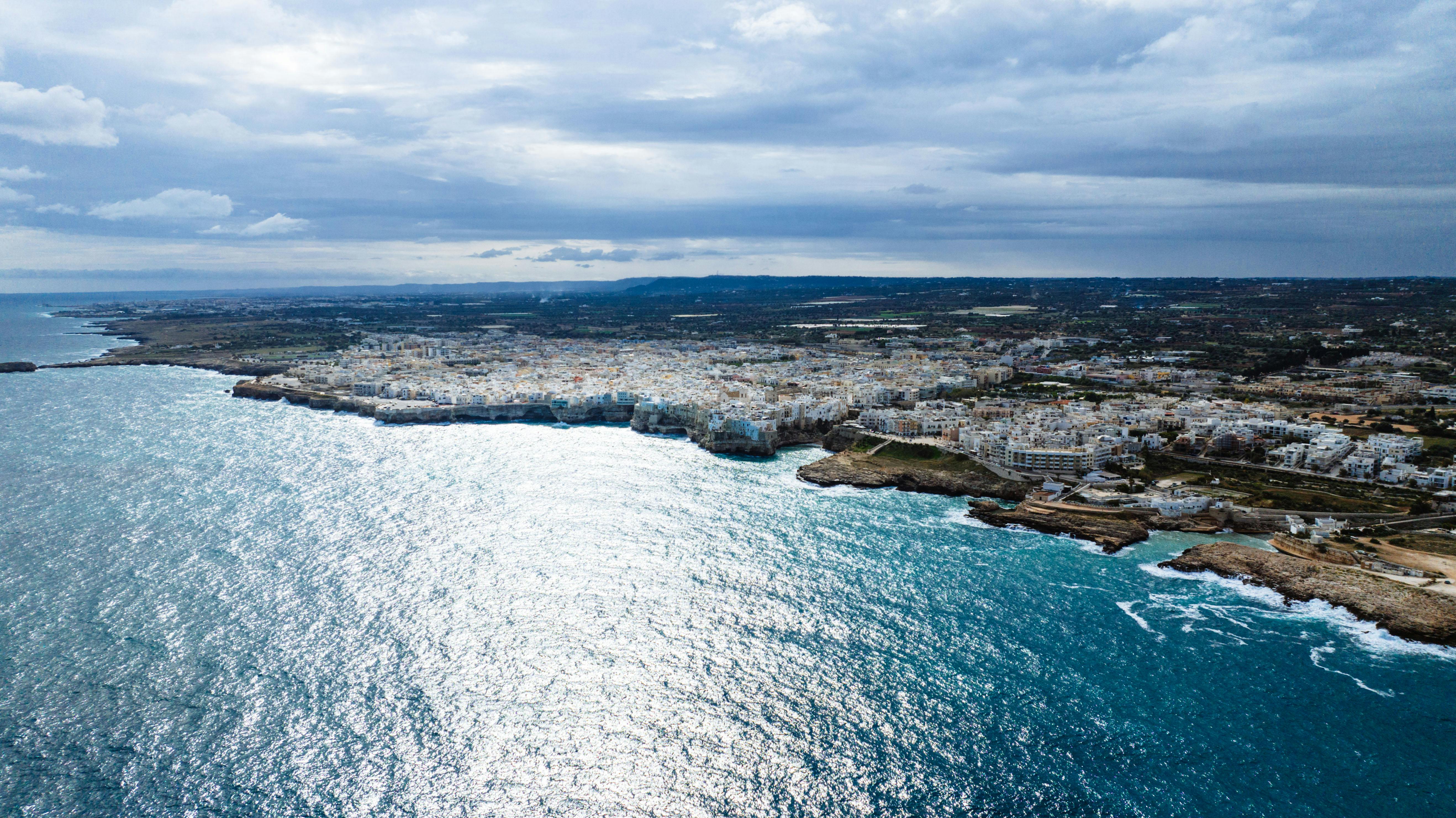 Protecting Our Communities: Sea Level Rise, Precipitation and Inland Flooding — Photo by K on Pexels