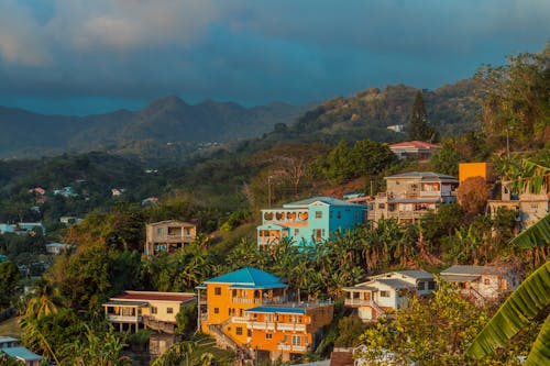 Foto profissional grátis de casas, mansões, montanhas