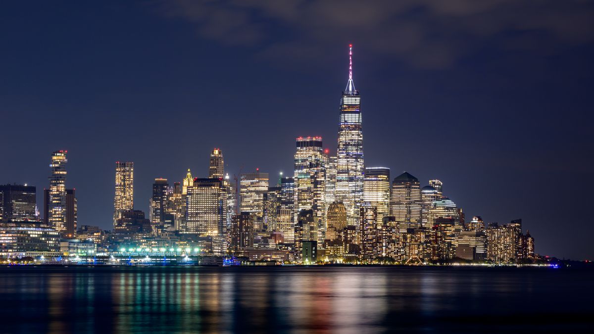 New York, NY Restaurant Freebies Near Me: Where to Find Legit Deals