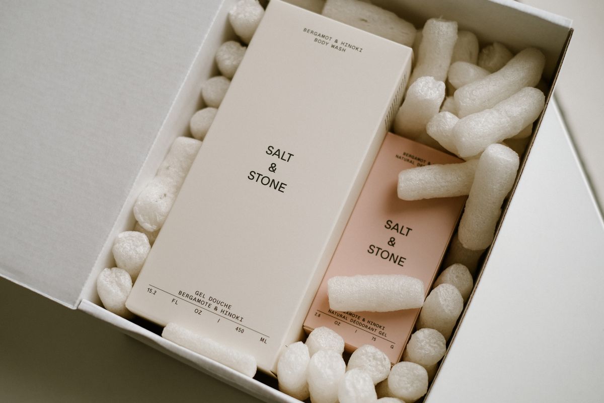Premium rigid gift boxes for branded retail packaging