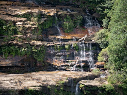 Foto d'estoc gratuïta de cascada, muntanyes blaves