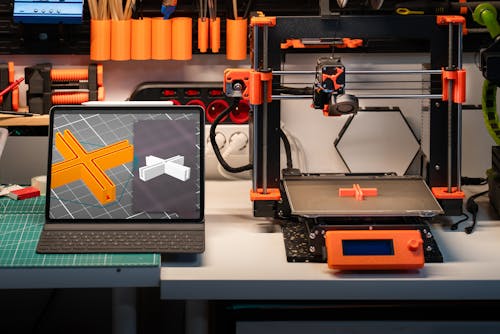 A Modern 3D Printing Station Setup 