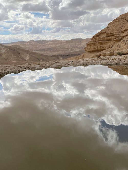 Безкоштовне стокове фото на тему «відображення, небо, пустеля»