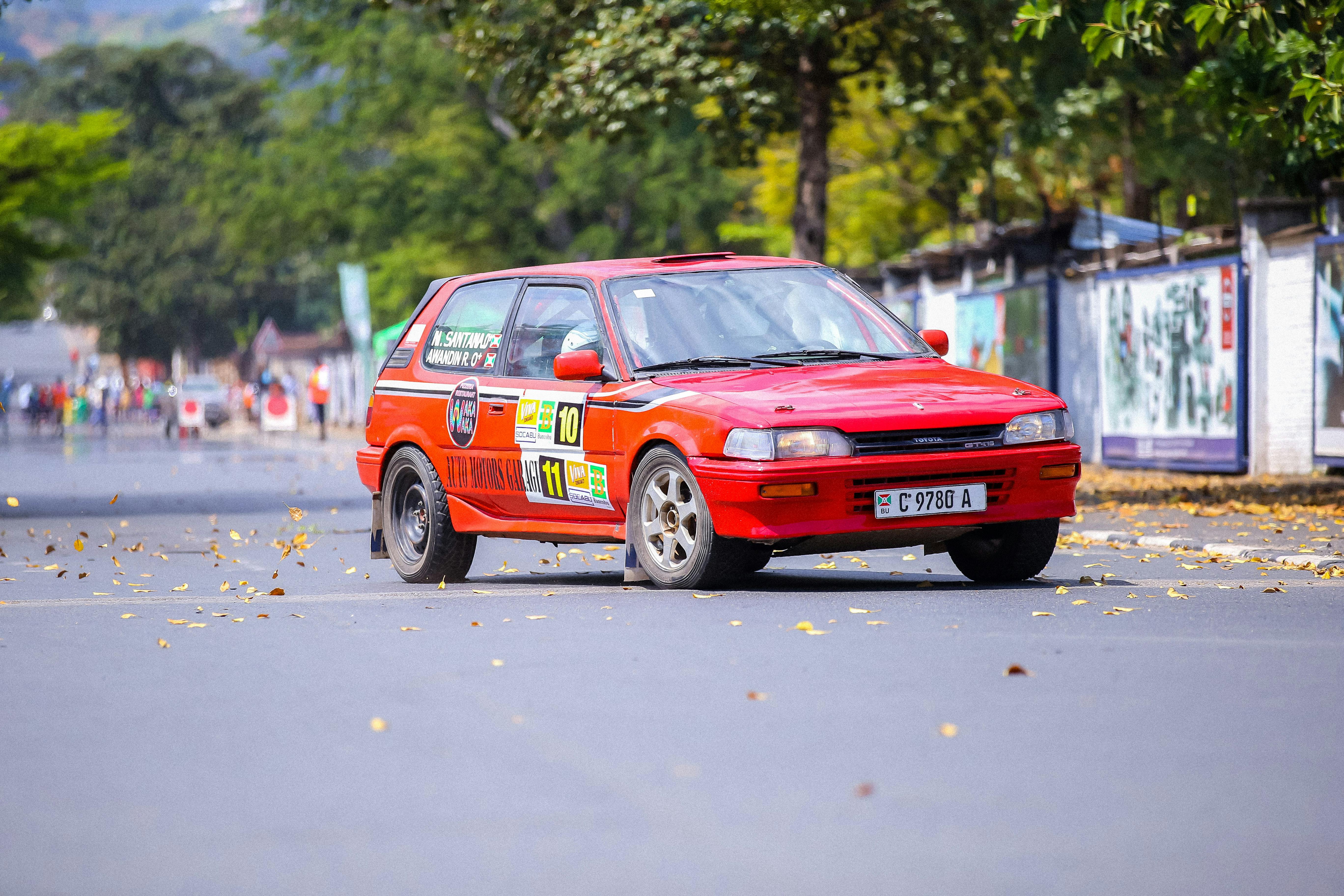Toyota recalls 550,000 cars over defective seat problem - FOX 4 News Dallas — Photo by Audy of  Course on Pexels