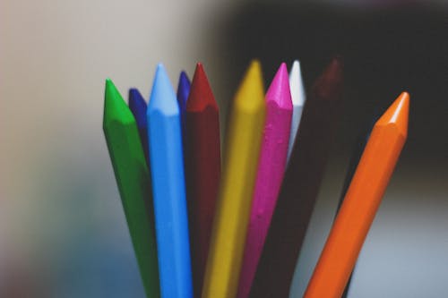 Foto d'estoc gratuïta de bigarrat, llapis, llapis de colors