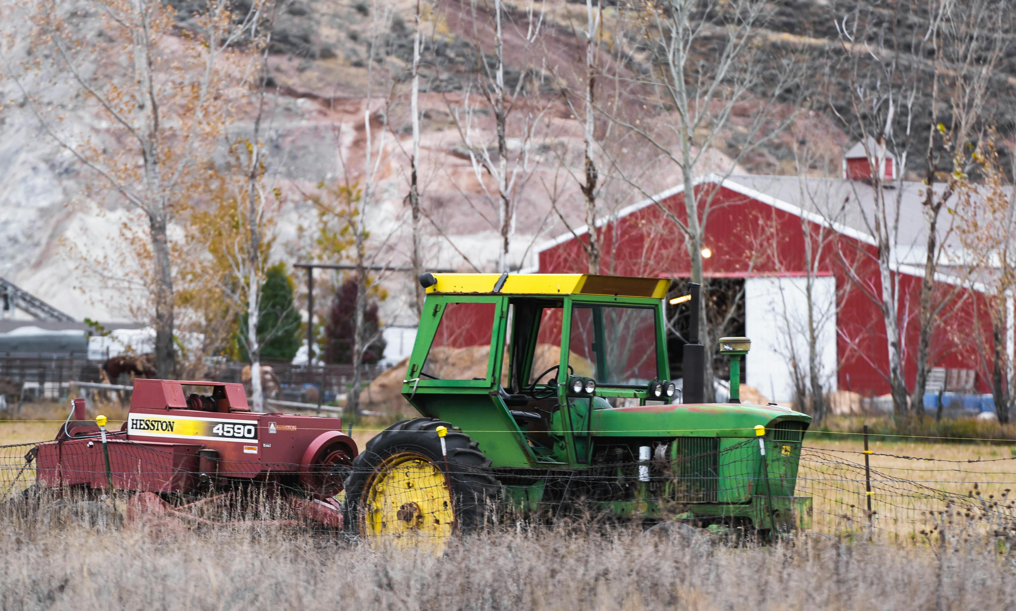 John Deere Tractor in Spain - spain machinery