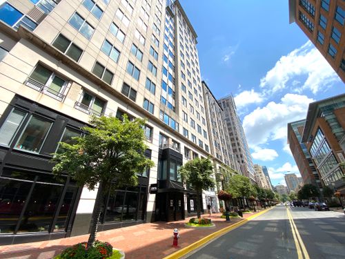 Free Vibrant cityscape capturing the modern architecture of Reston, Virginia on a sunny day. Stock Photo