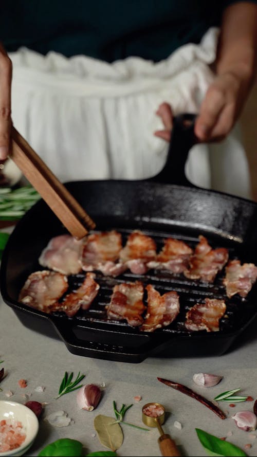 Foto profissional grátis de bacon, carne, cozimento