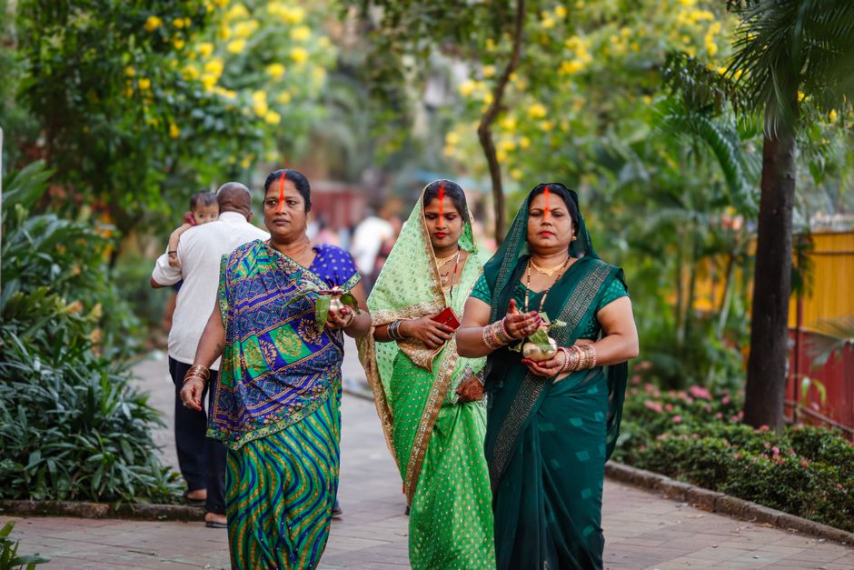 Maharashtra Women Employees Leave Office Early Scheme