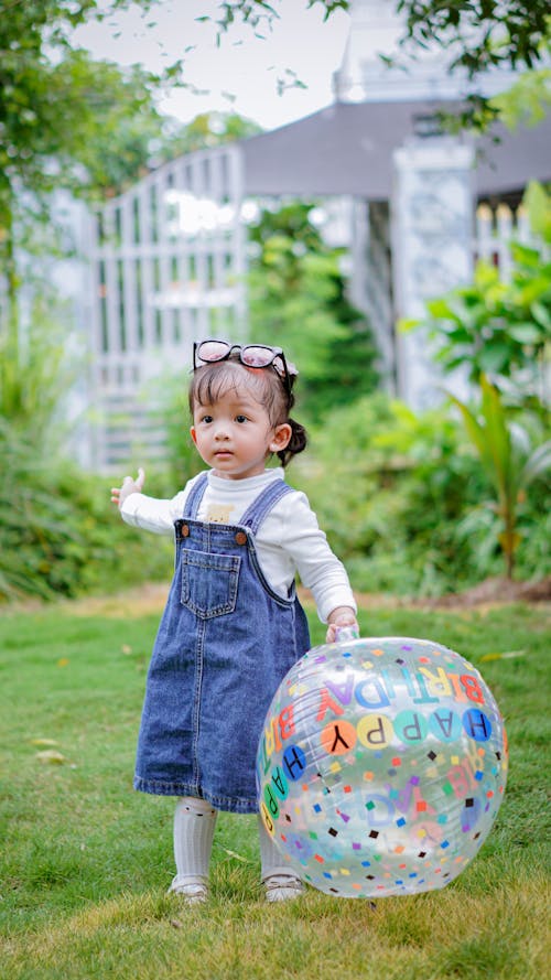 Gratis lagerfoto af baby, ballon, barn